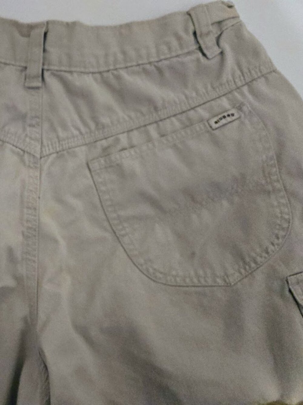 Lee Riders tan shorts Size 10 - Picture 3 of 4